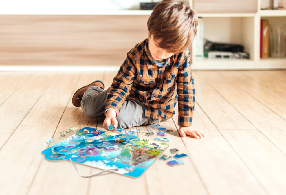 Wooden Magnetic Puzzle - Pirate (100 pcs )