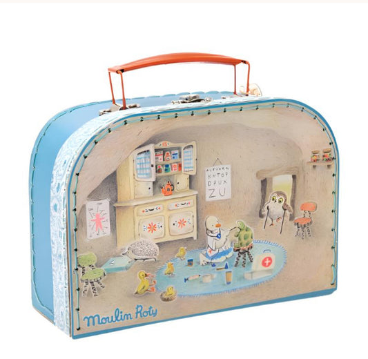 Suitcase - Wood Medical set