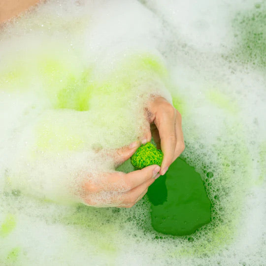 Bath Fizzies " Little Whale"